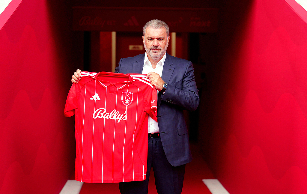 历过, 关于外界对 历过, 关于外界对