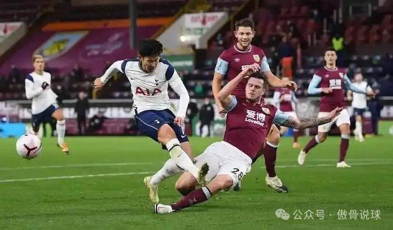 在该项赛事 在该项赛事