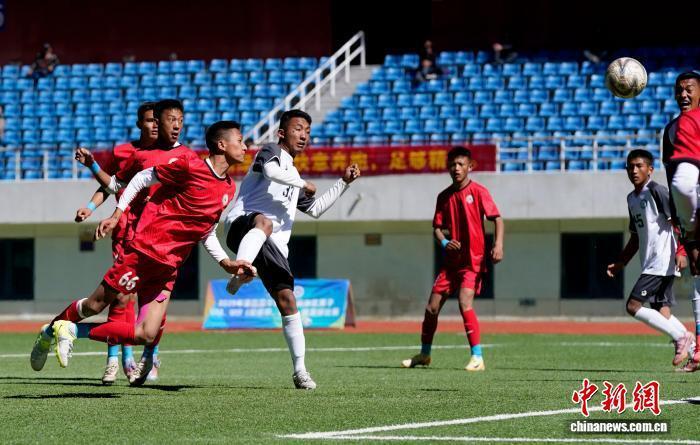 激烈角逐, 国青少年足, 李林 激烈角逐, 国青少年足, 李林