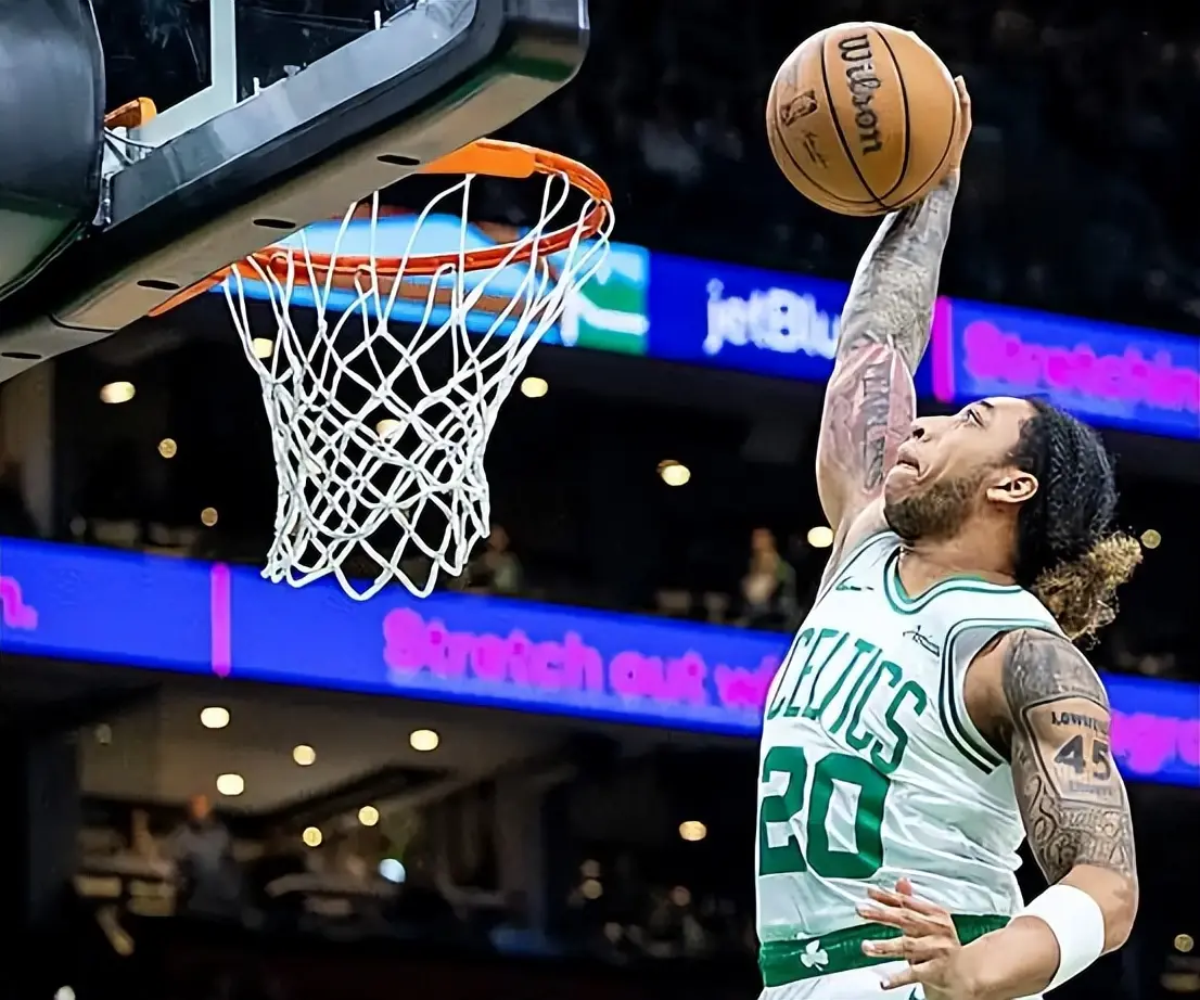 div, 戴维森在乌, 了防守经验 div, 戴维森在乌, 了防守经验