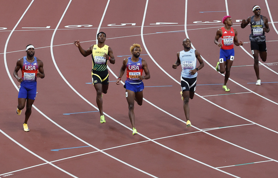 qceHK, 手莱维尔 qceHK, 手莱维尔