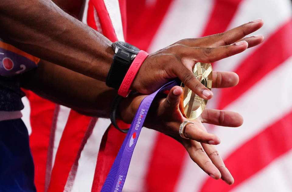 手莱维尔在, kLQhw, uki 手莱维尔在, kLQhw, uki